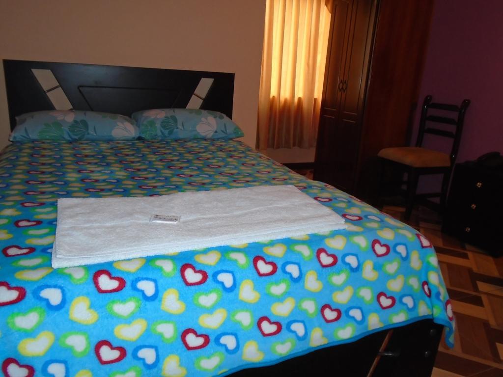 Hotel El Ejido Quito Habitación foto